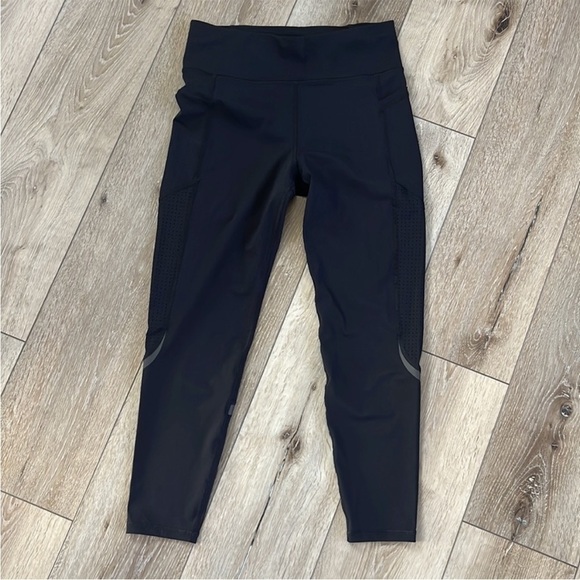 Sweaty Betty Zero Gravity High-Waisted 7/8 Leggings- Black - Picture 3 of 13